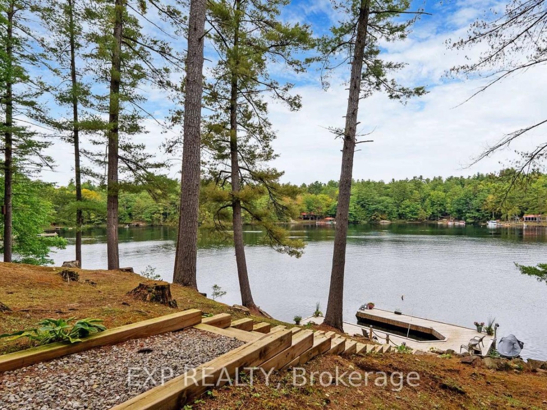 3413 Flat Rapids Lane, Severn Lake