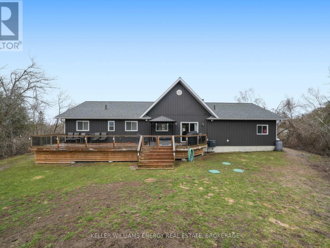 20 Lagoon Drive, Kawartha Lakes (Fenelon Falls)