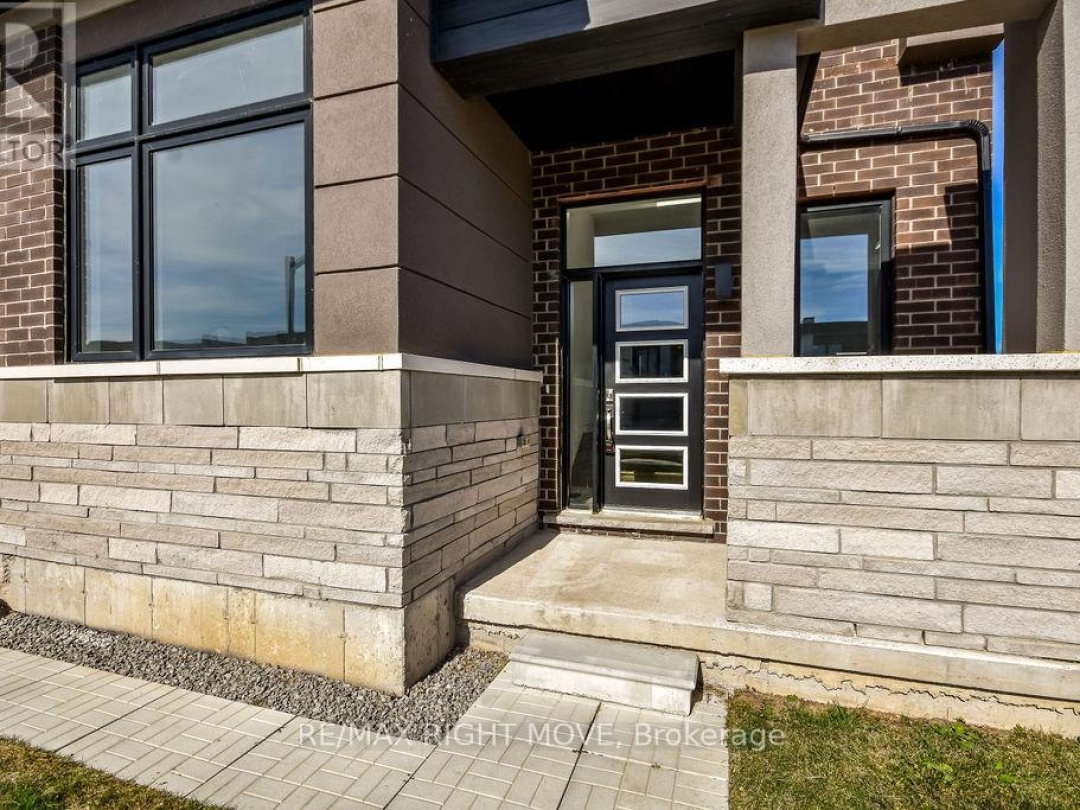 3721 QUAYSIDE DRIVE, Severn (West Shore)
