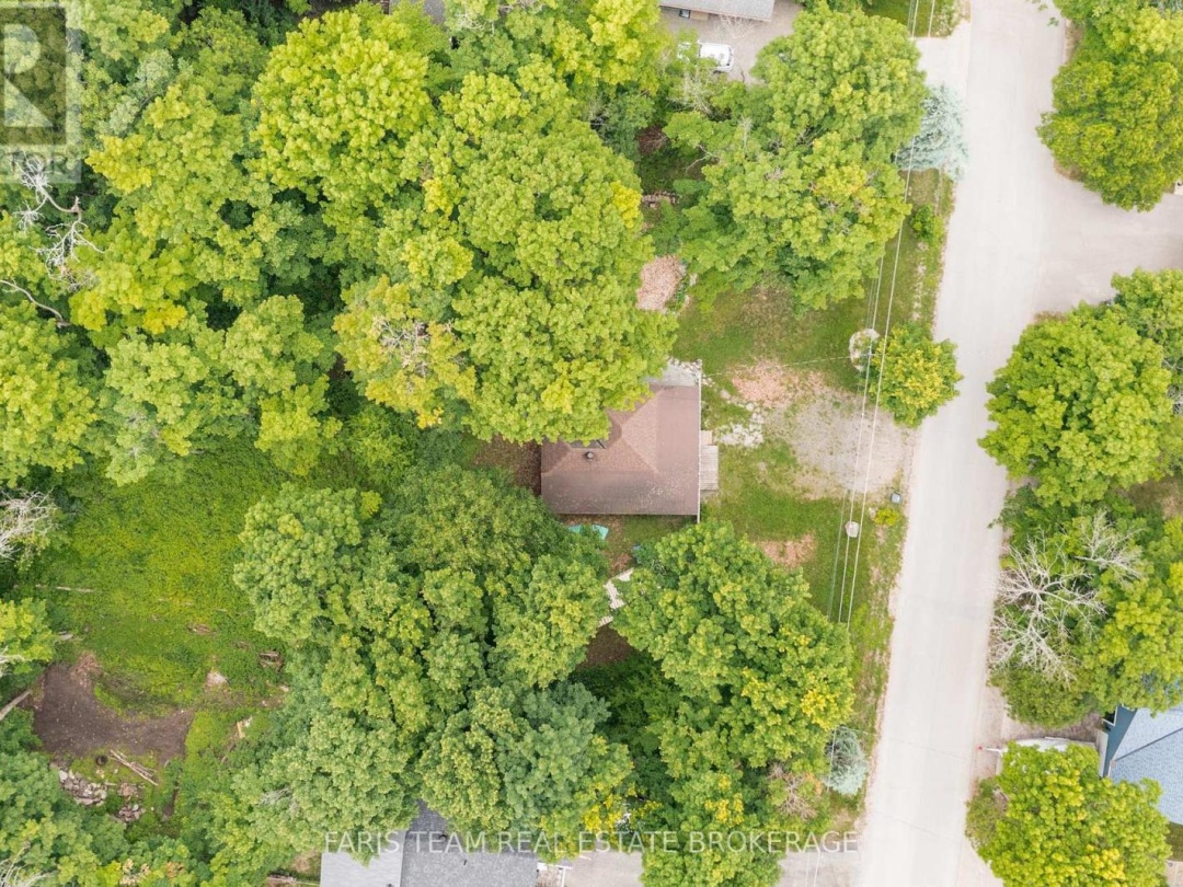 365 ROBINS POINT ROAD, 