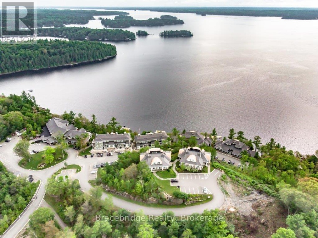 T301-C2 - 1869 MUSKOKA RD 118 HIGHWAY W, Lake Muskoka