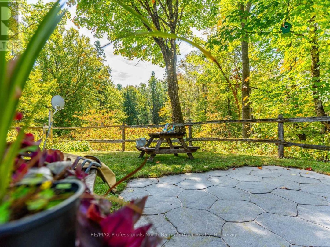 1834 SCOTCH LINE ROAD W, 