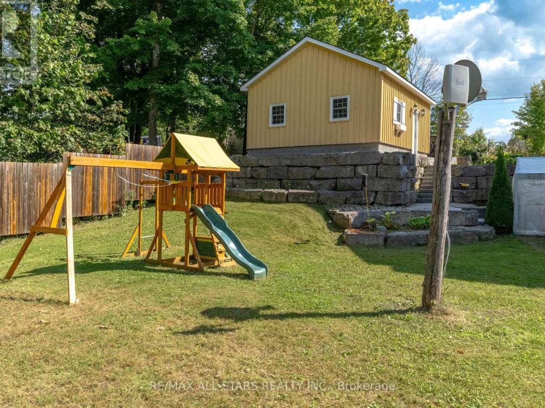 18 BLYTHE SHORE ROAD, Kawartha Lakes (Verulam)