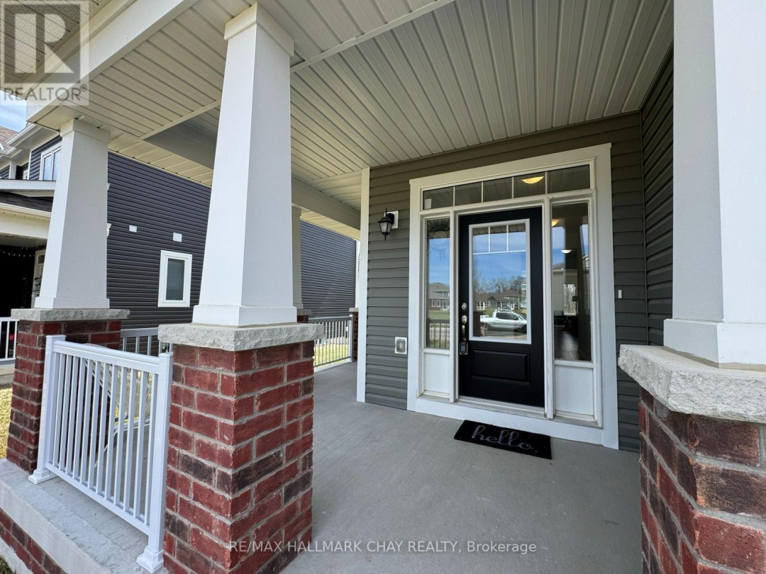 12 DYER CRESCENT, Bracebridge (Macaulay)