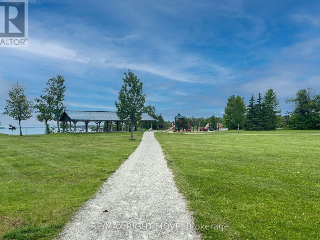 7682 OAK POINT ROAD, 