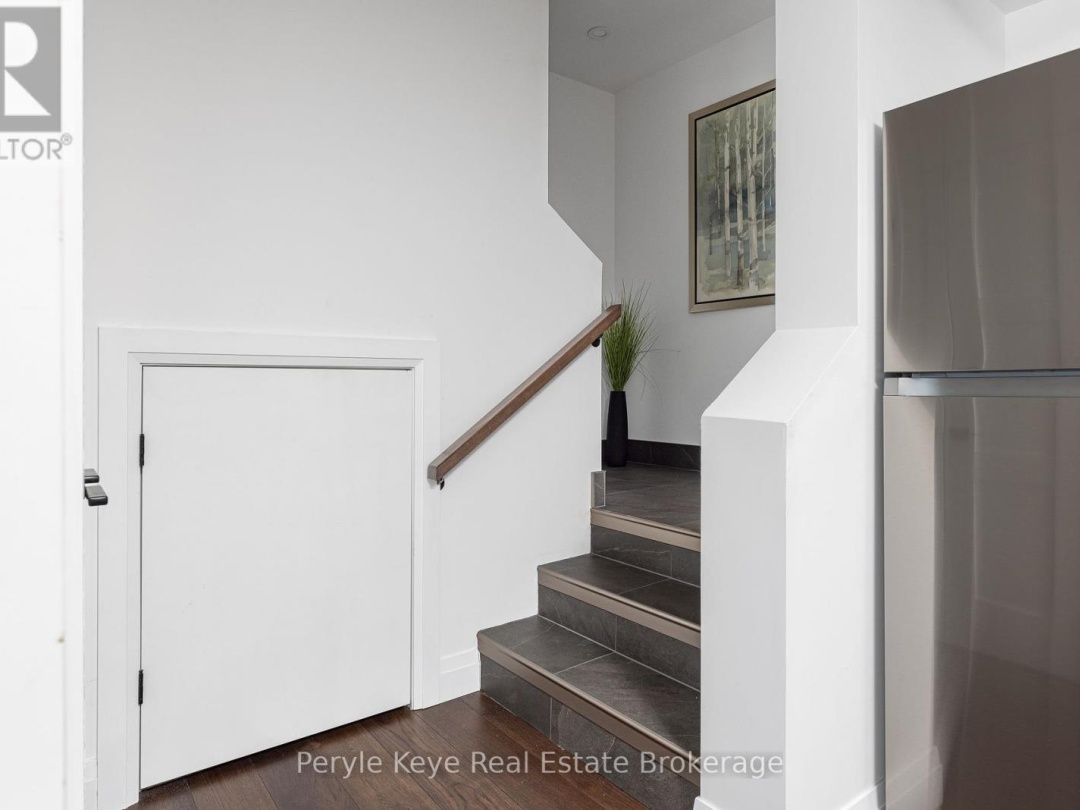86 CLAREN CRESCENT, 