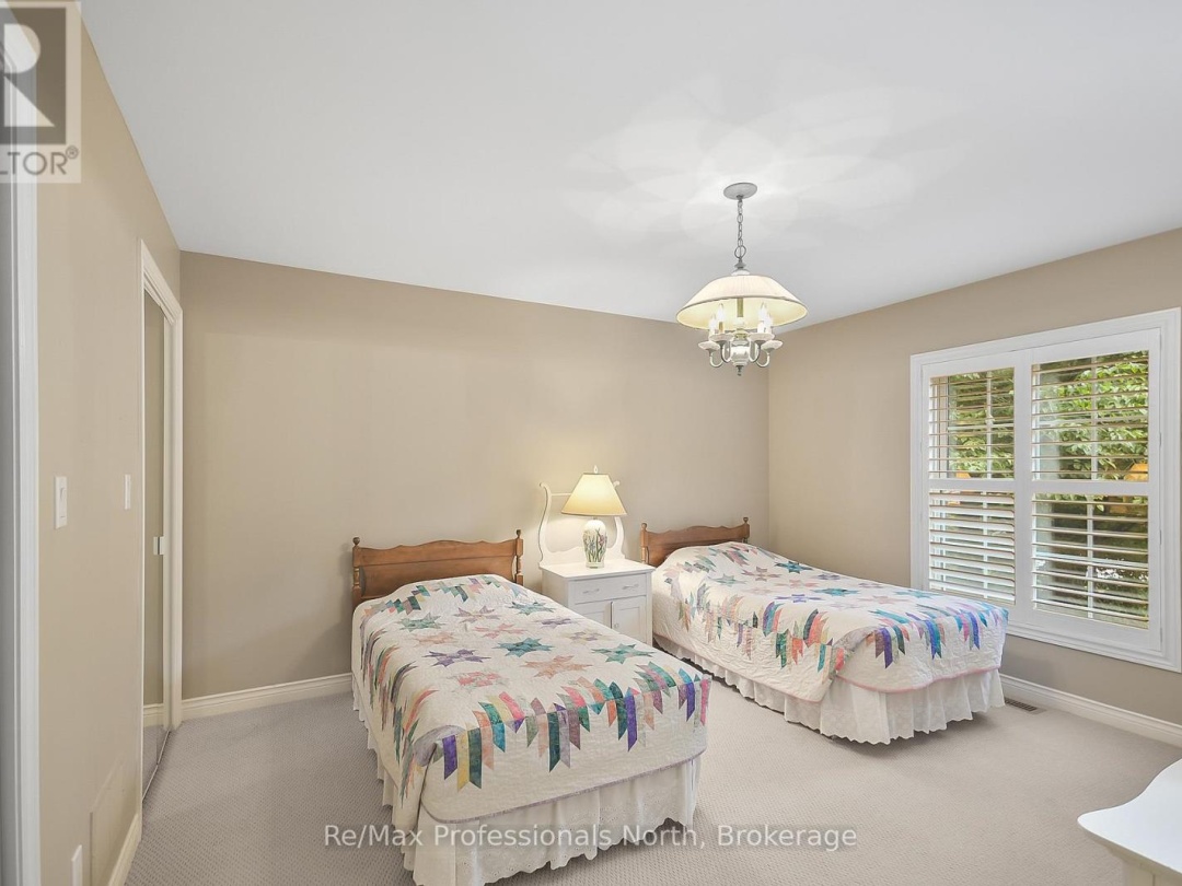 160 TIFFANY TRAIL, 