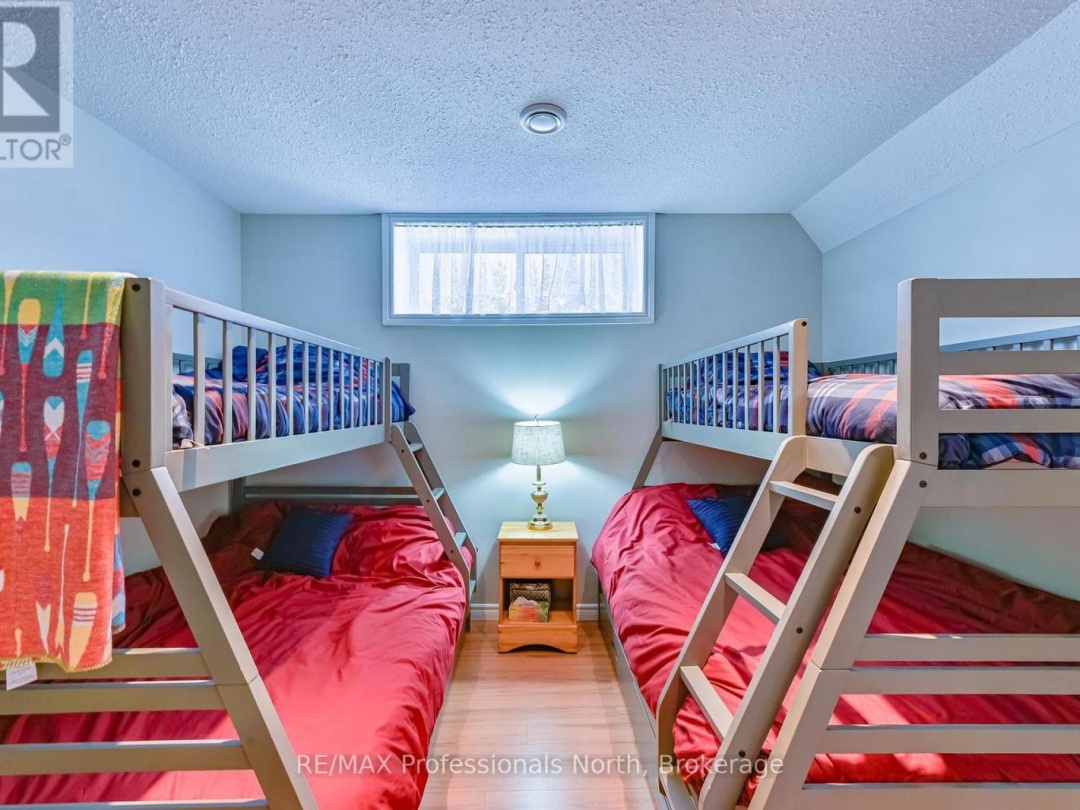 1099 SUMMER LANE, Minden Lake