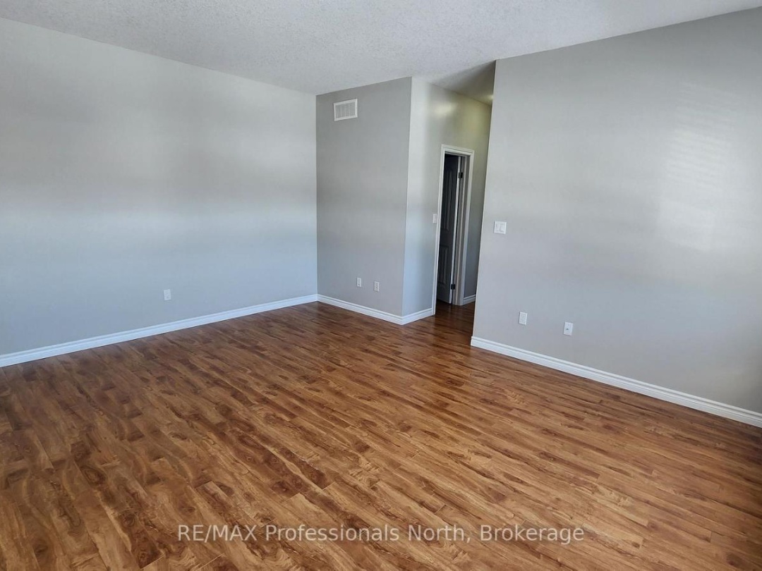 33 GOODWIN DRIVE, Huntsville (Chaffey)