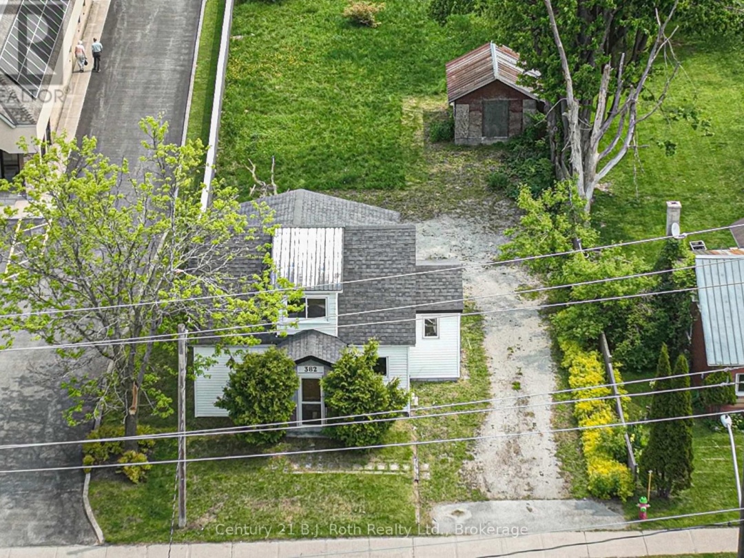 382 WEST STREET N, 