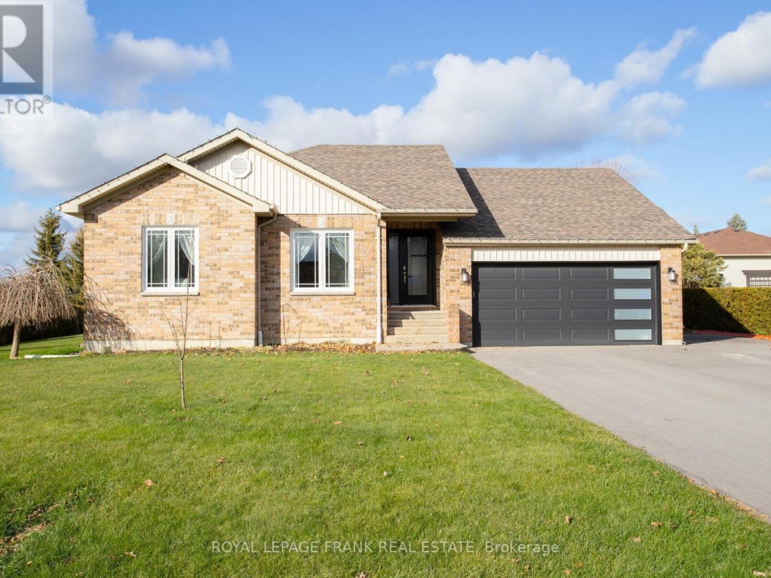 15 HALLETT CRESCENT, 