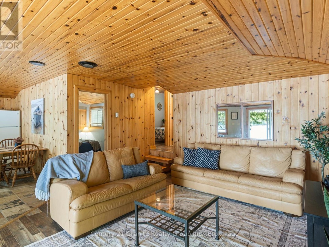 1025 SAGE DRIVE, 
