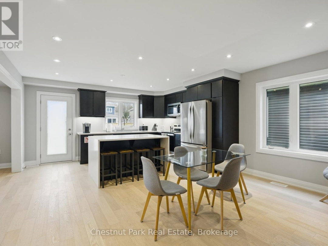 21 CHAMBERY STREET, Bracebridge (Macaulay)