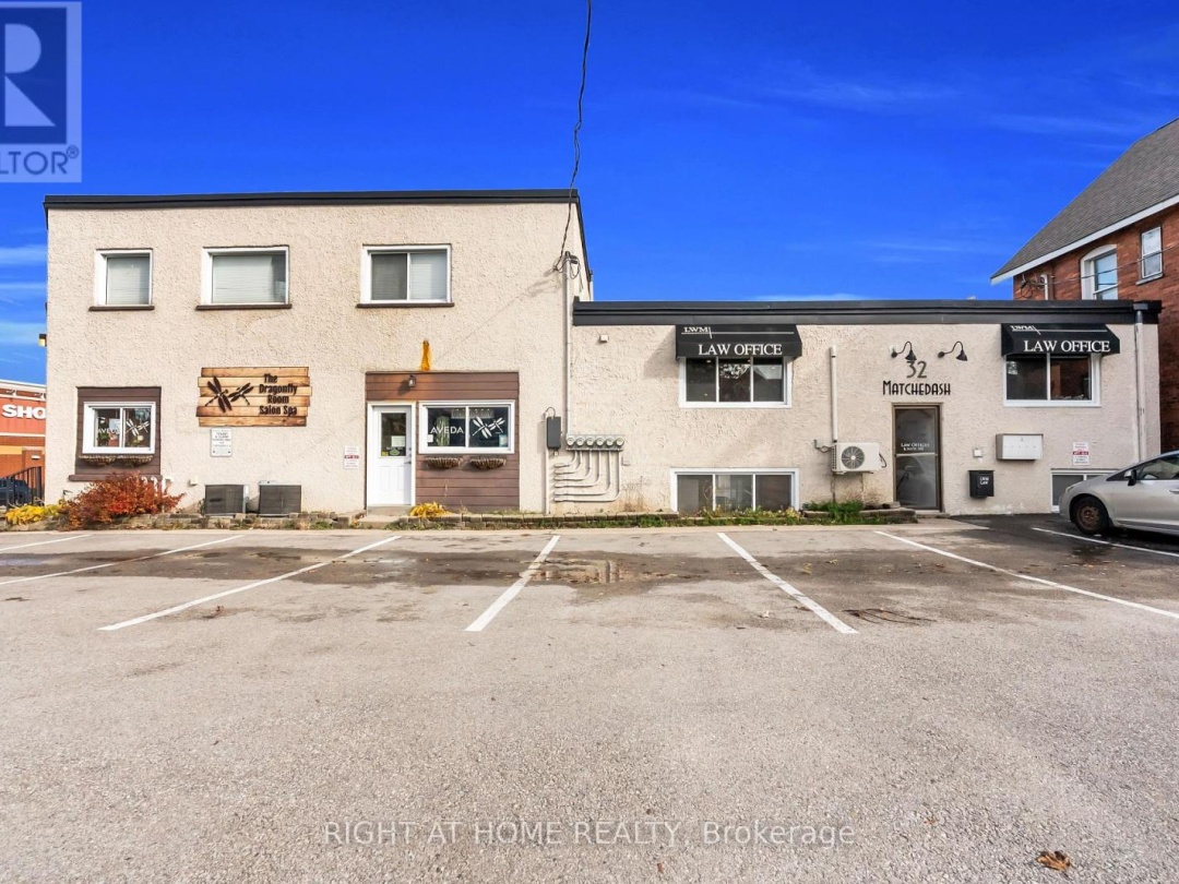 32 MATCHEDASH STREET N, 