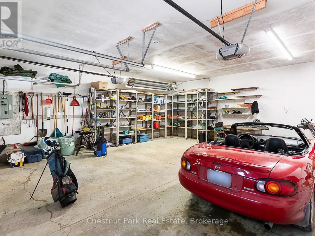 1003 ARNOTT LANE, Redstone Lake