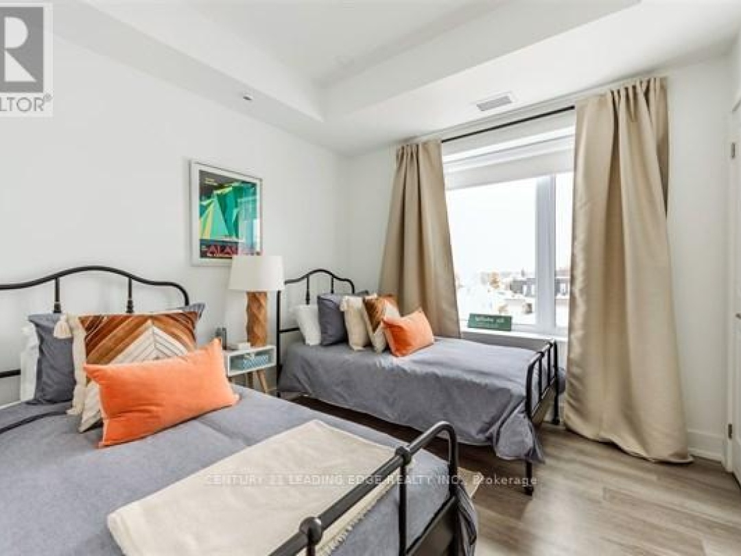 301 - 19B WEST STREET, Cameron Lake