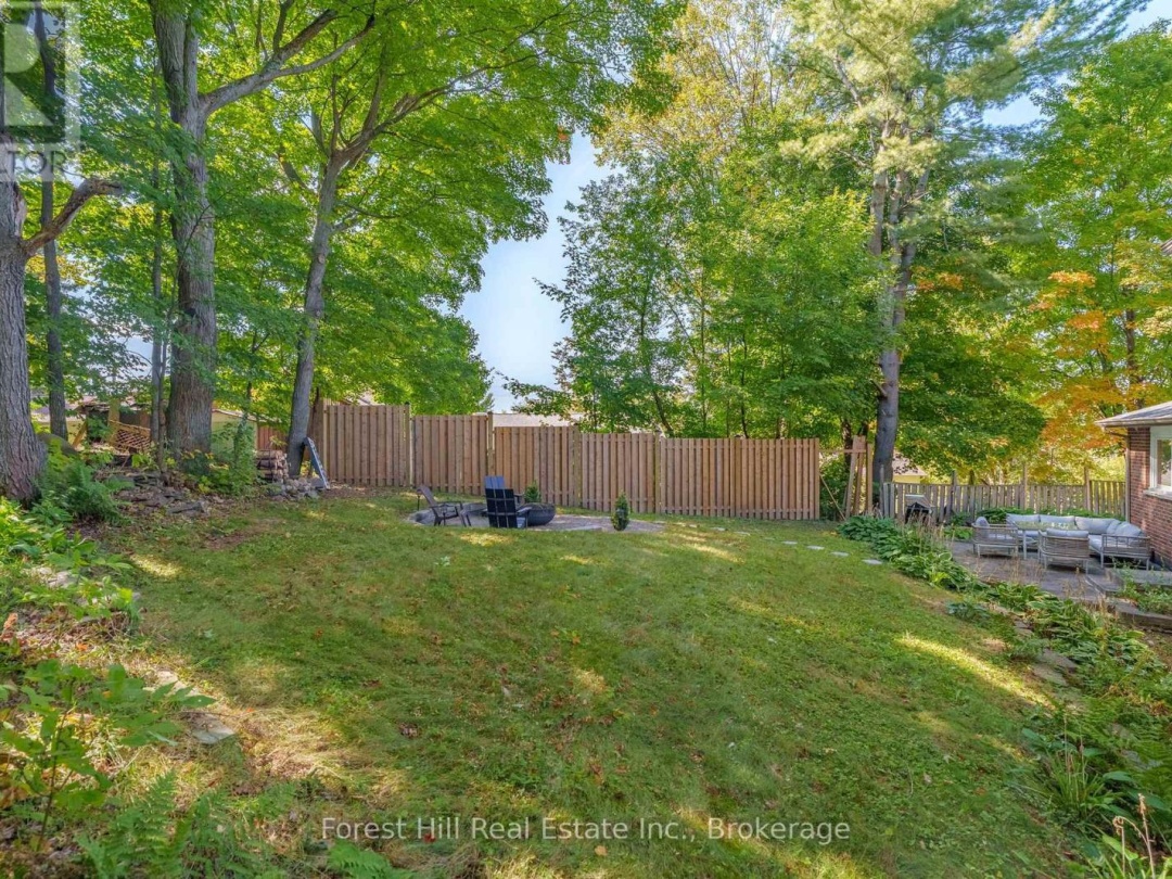 1 MAPLECREST COURT, Huntsville (Chaffey)