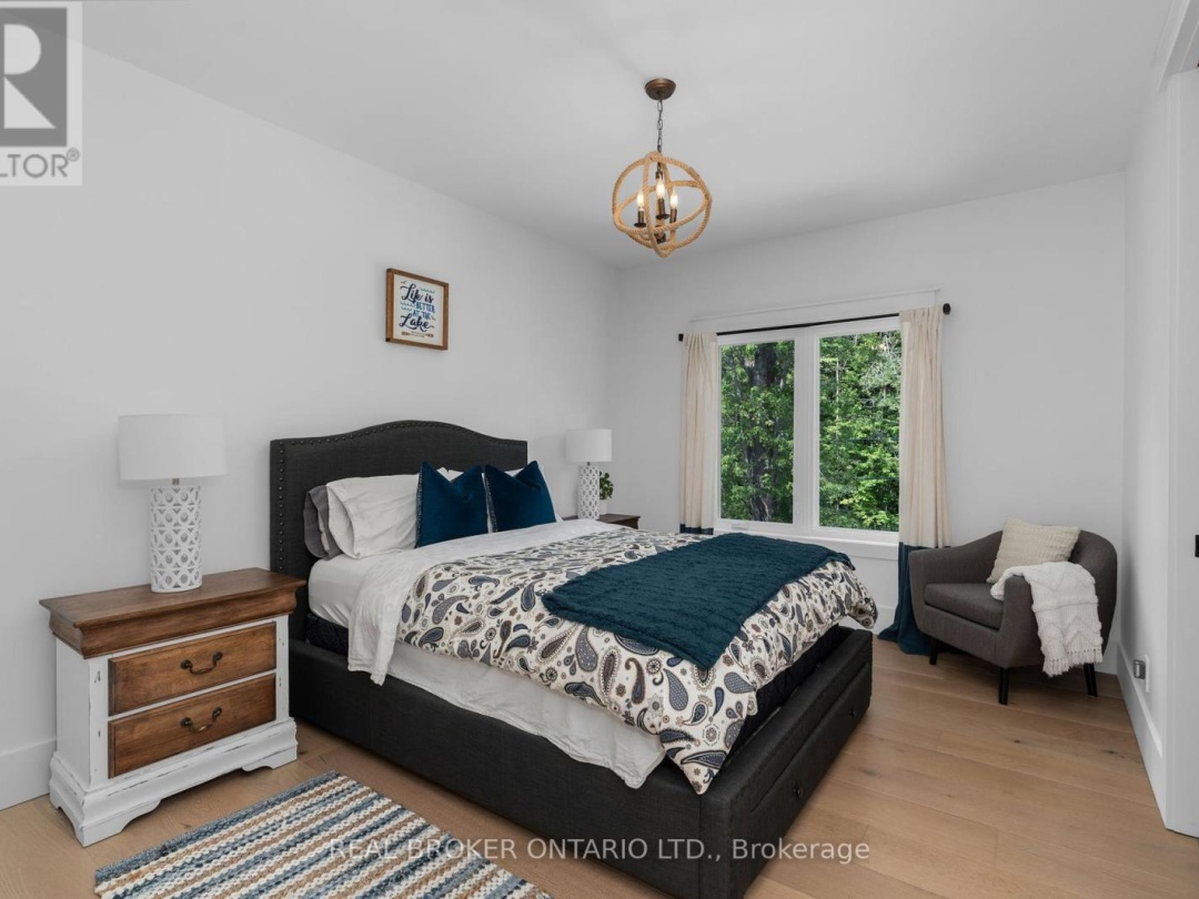 3239 CRESCENT BAY ROAD, 