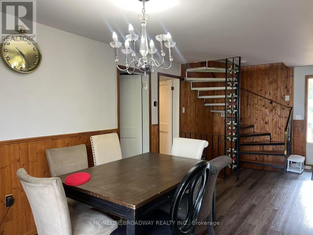 1389 PORTAGE ROAD, Mitchell Lake