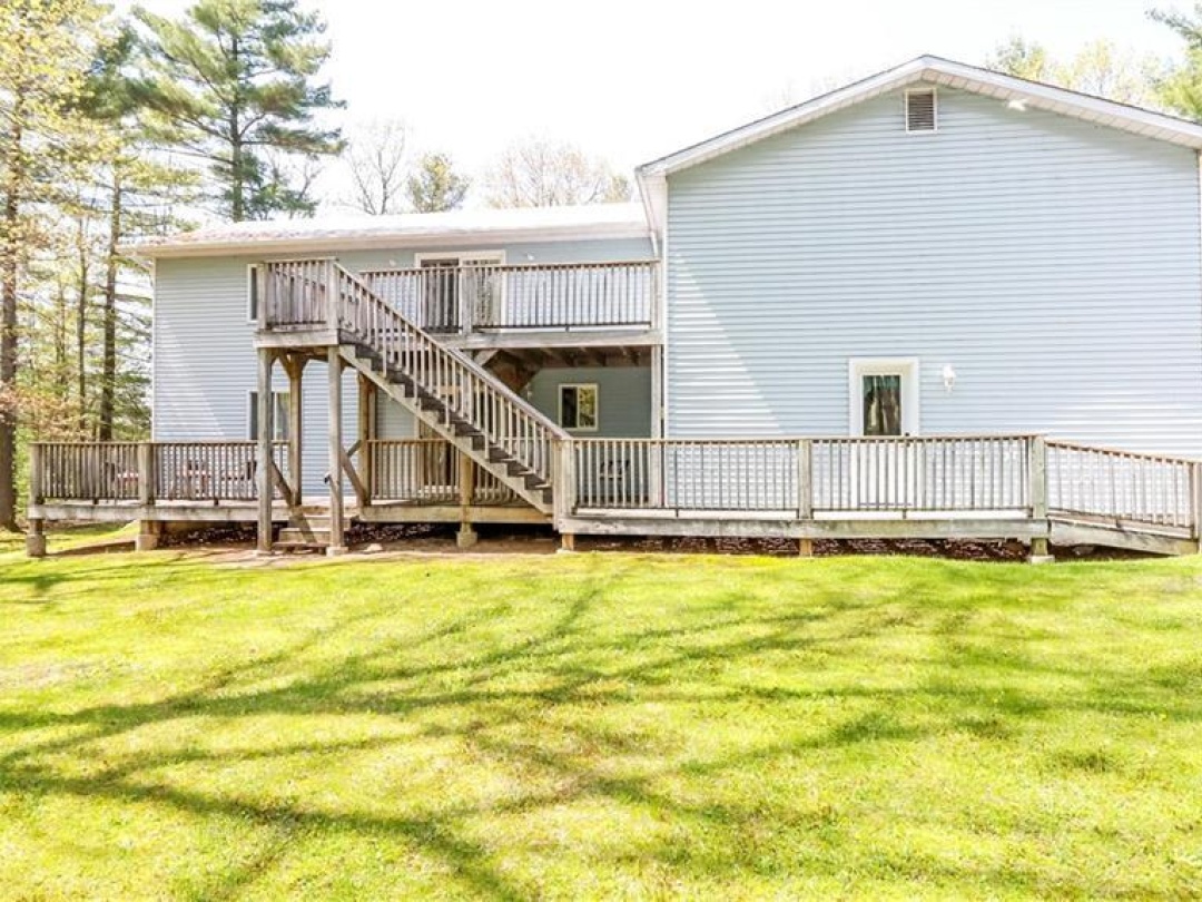 3711 Brunel Road, Baysville