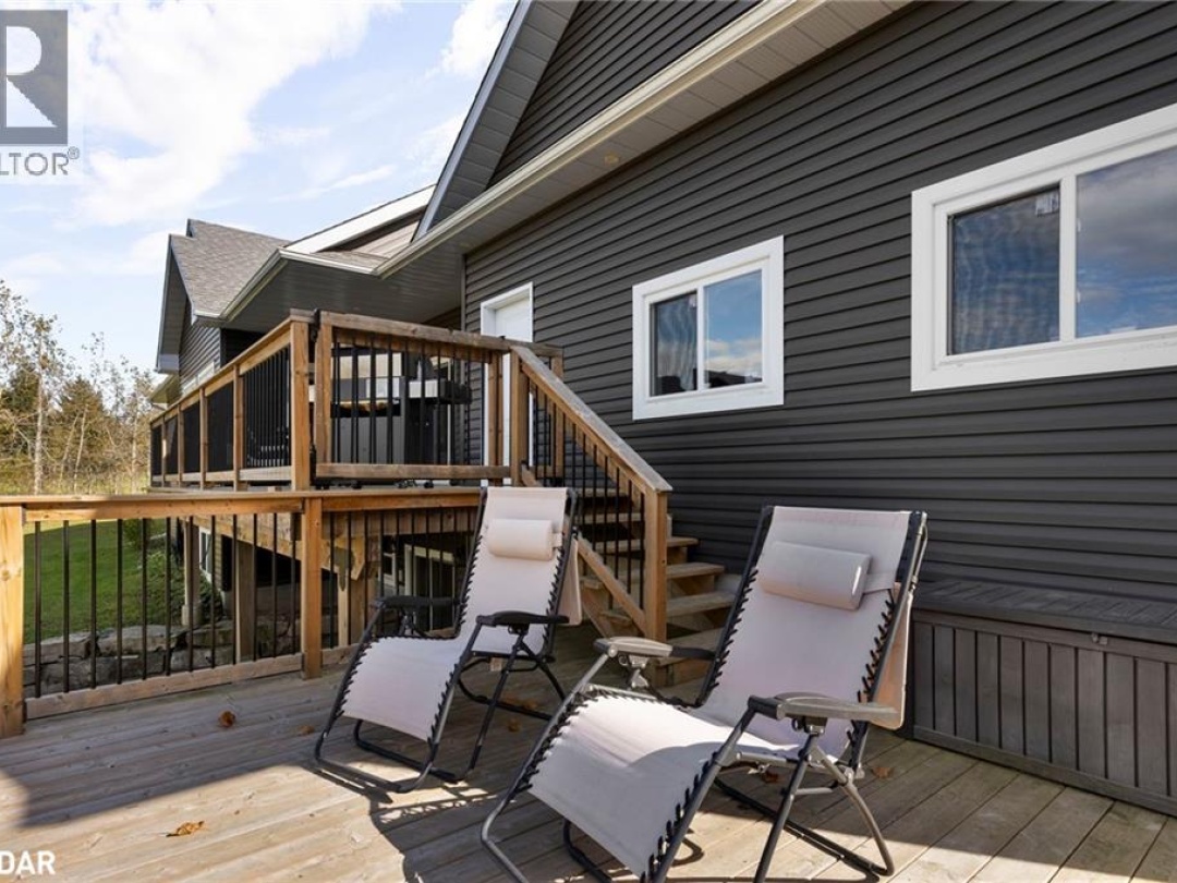 3387 WAINMAN Line, 