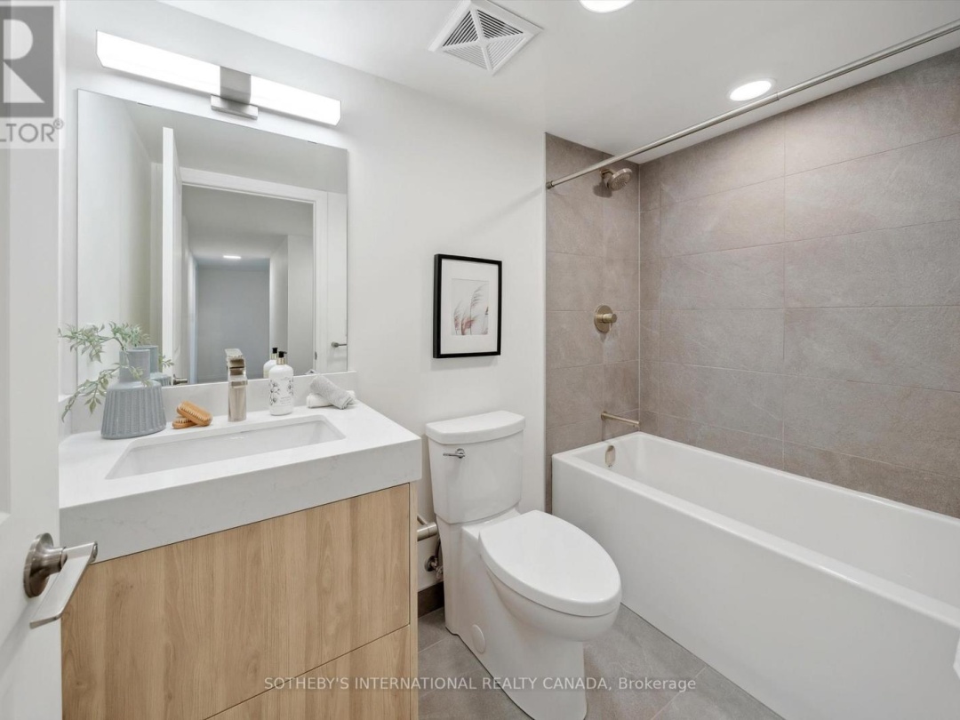 17 - 19B WEST ST N STREET, 