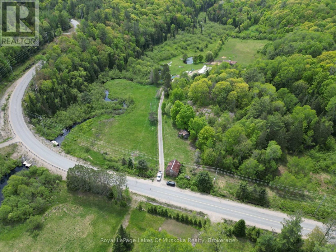 1235 Bonnie Lake Road, Bracebridge (Macaulay)