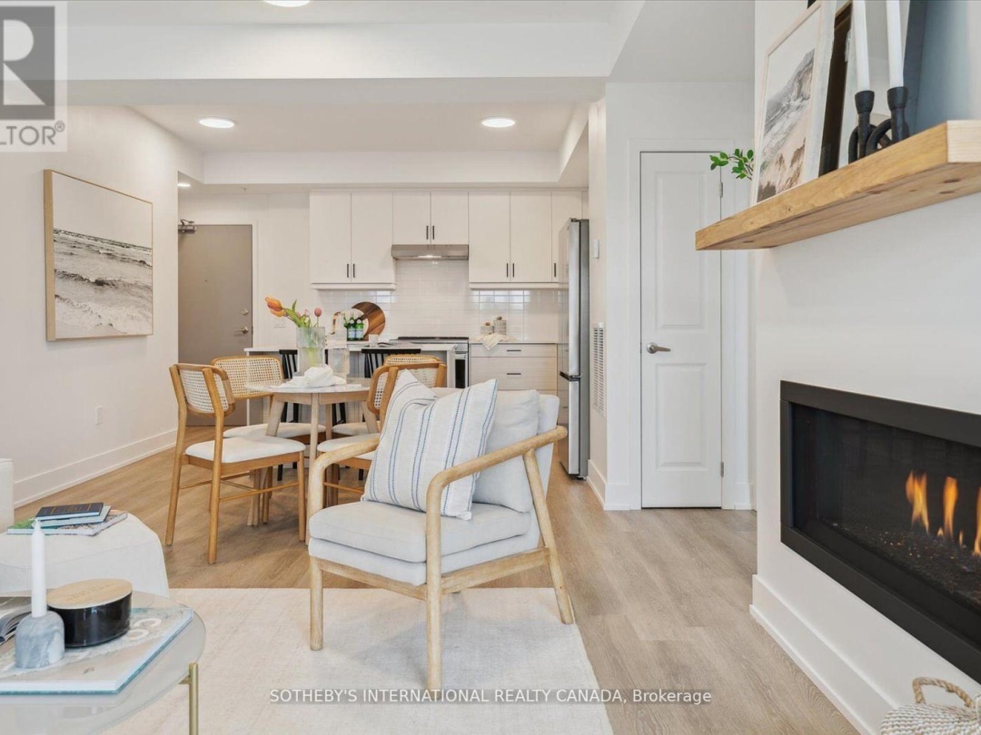 306 - 19B WEST STREET N, 