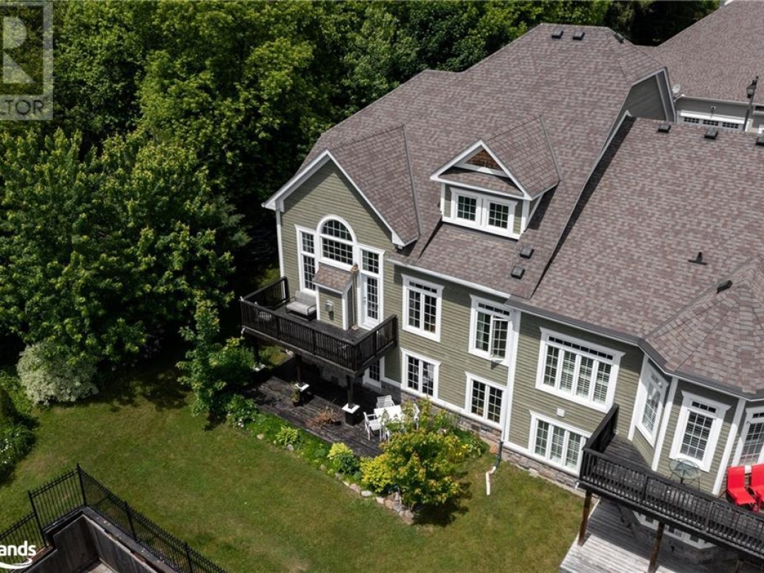 12 Stormont Court, Lake Muskoka