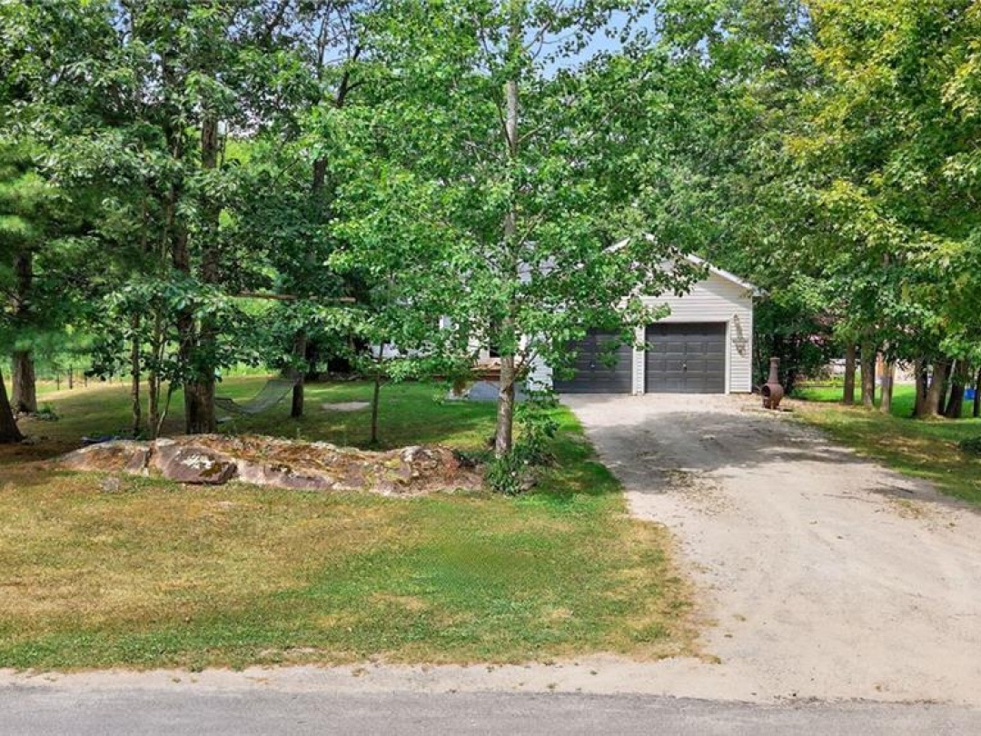 7935 PARK LANE Crescent, 