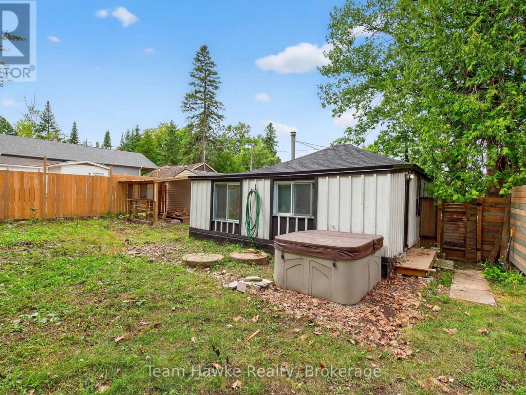 27 EARLDOM BOULEVARD, 