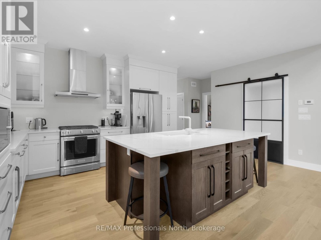 211 HOLDITCH STREET, 