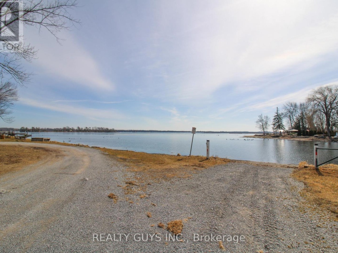 223 CROSBY DRIVE, Kawartha Lakes (Emily)