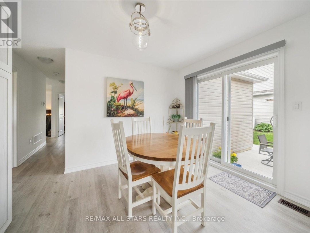 31 REYNOLDS DRIVE, Ramara (Atherley)