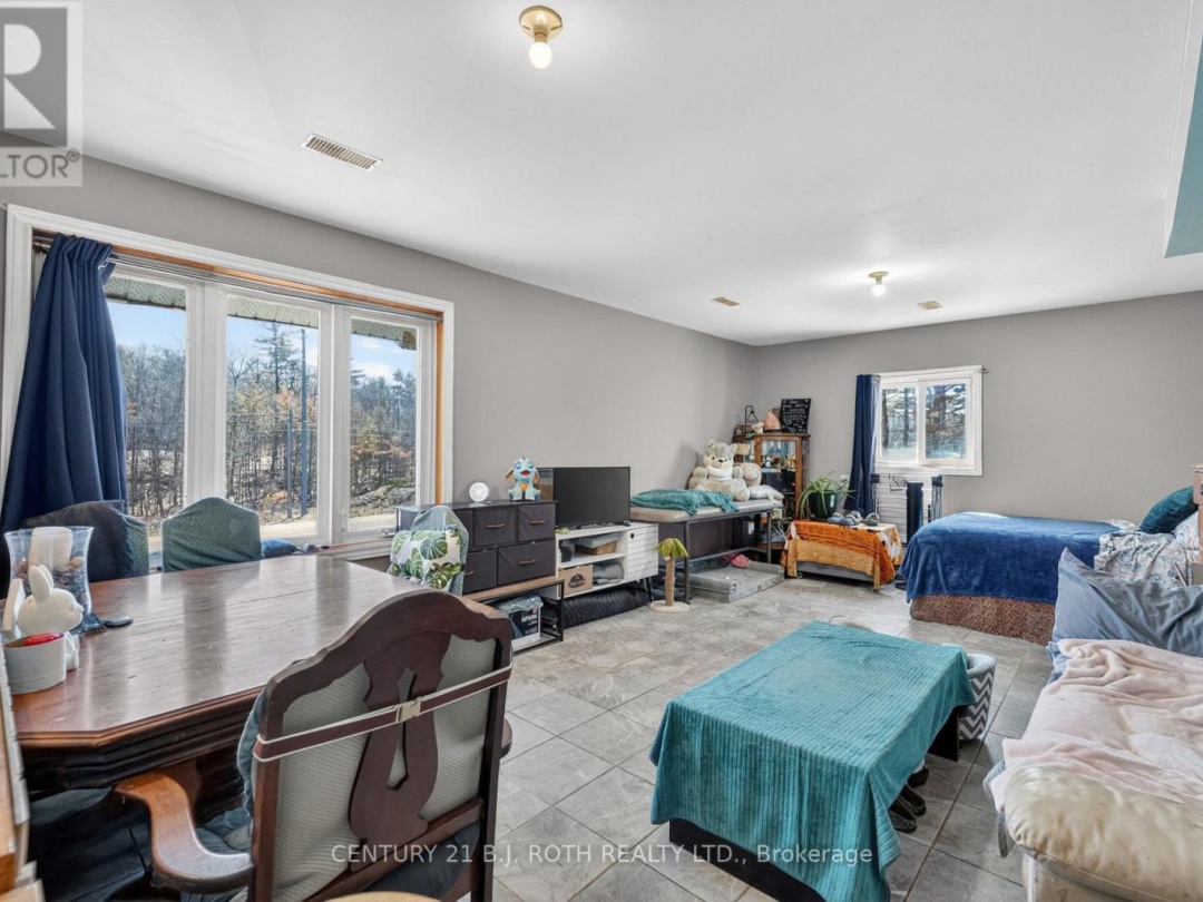 1411 HWY 11 S, Gravenhurst (Morrison)