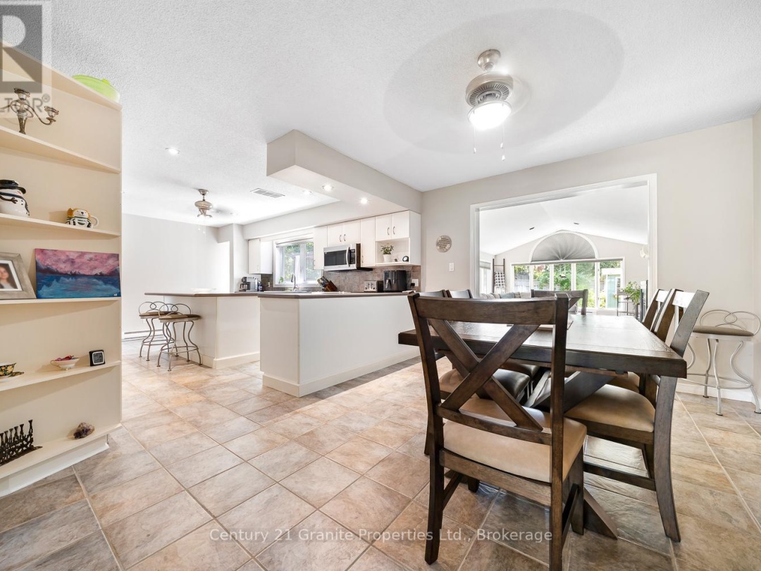 7 TUDHOPE STREET, 