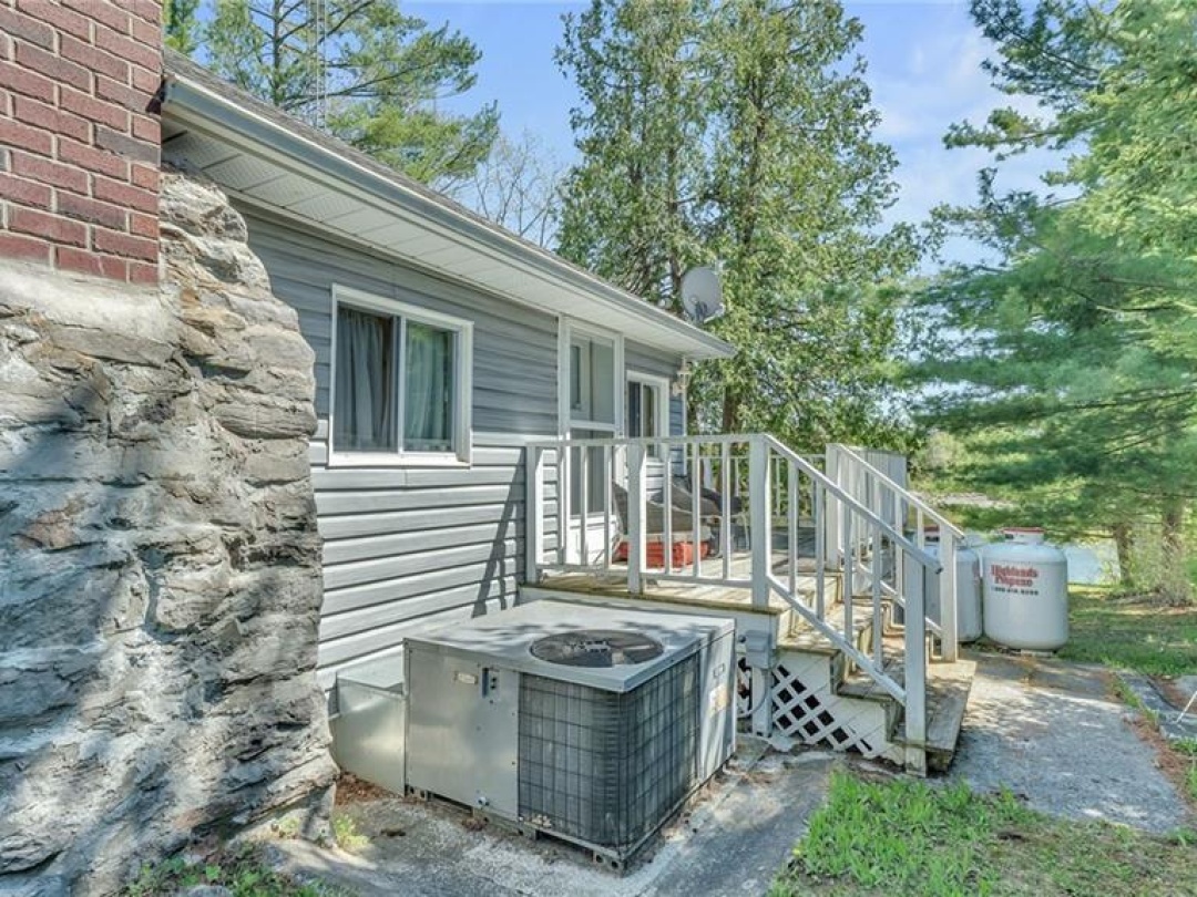 108 COLDSTREAM Road, Cameron Lake