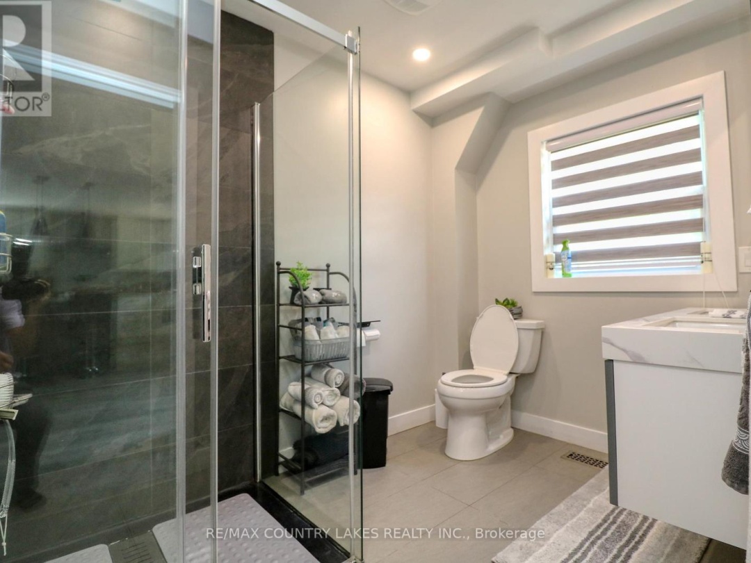 104 THE STEPS ROAD, 