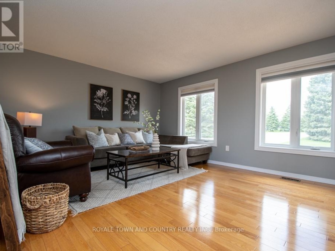 116 Cresswell Road, Kawartha Lakes (Manilla)