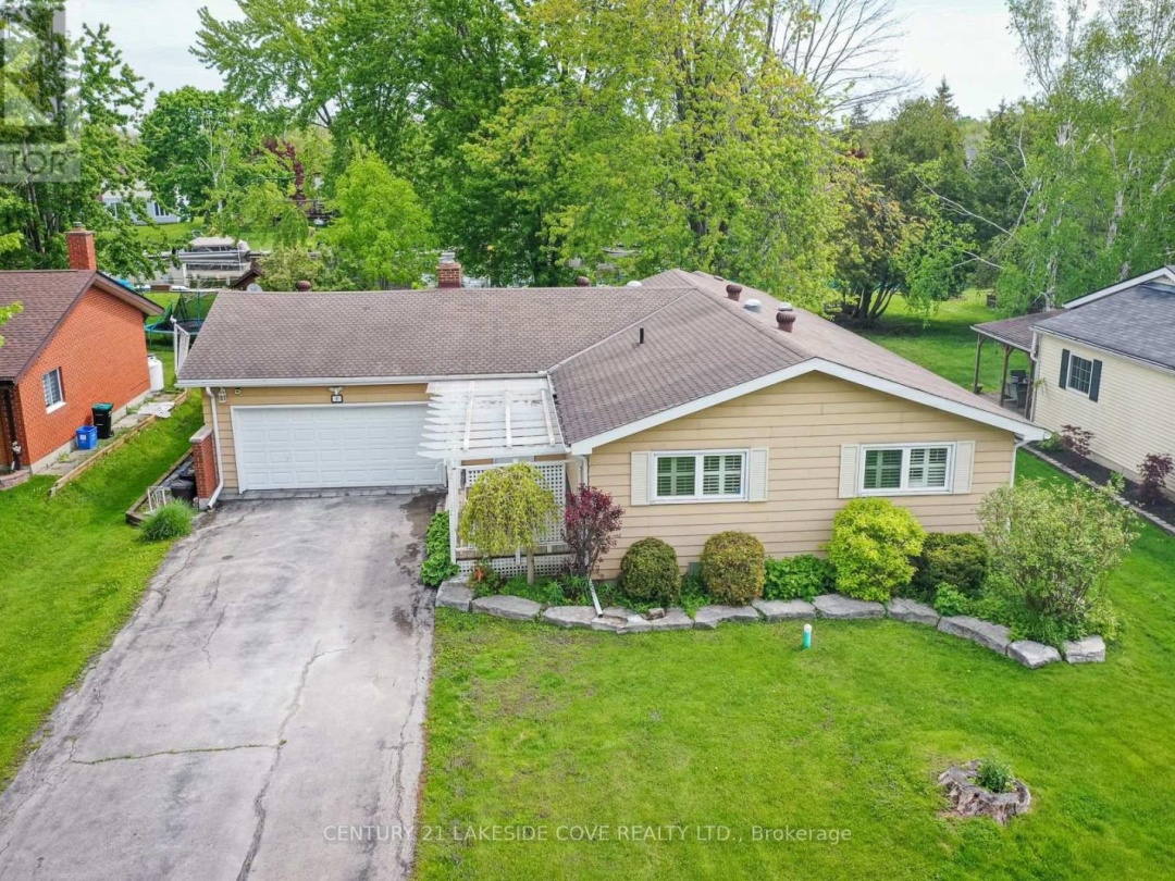 9 PINETREE COURT, 