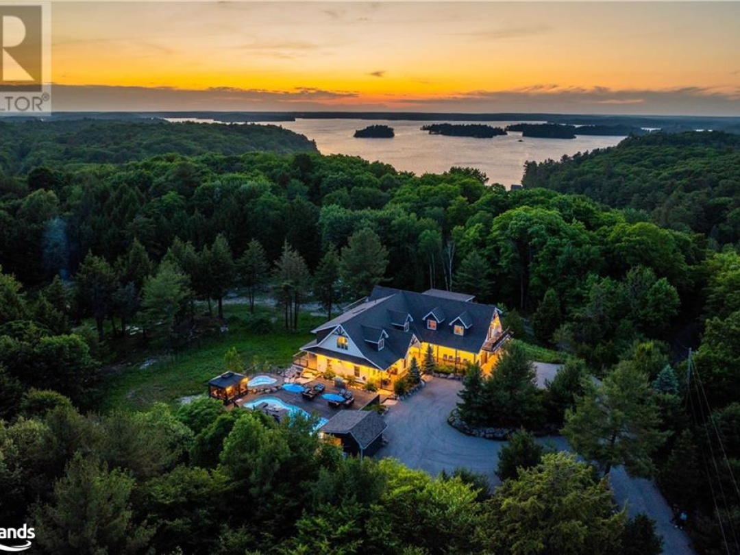 1075 Armstrong Point Road, Port Carling