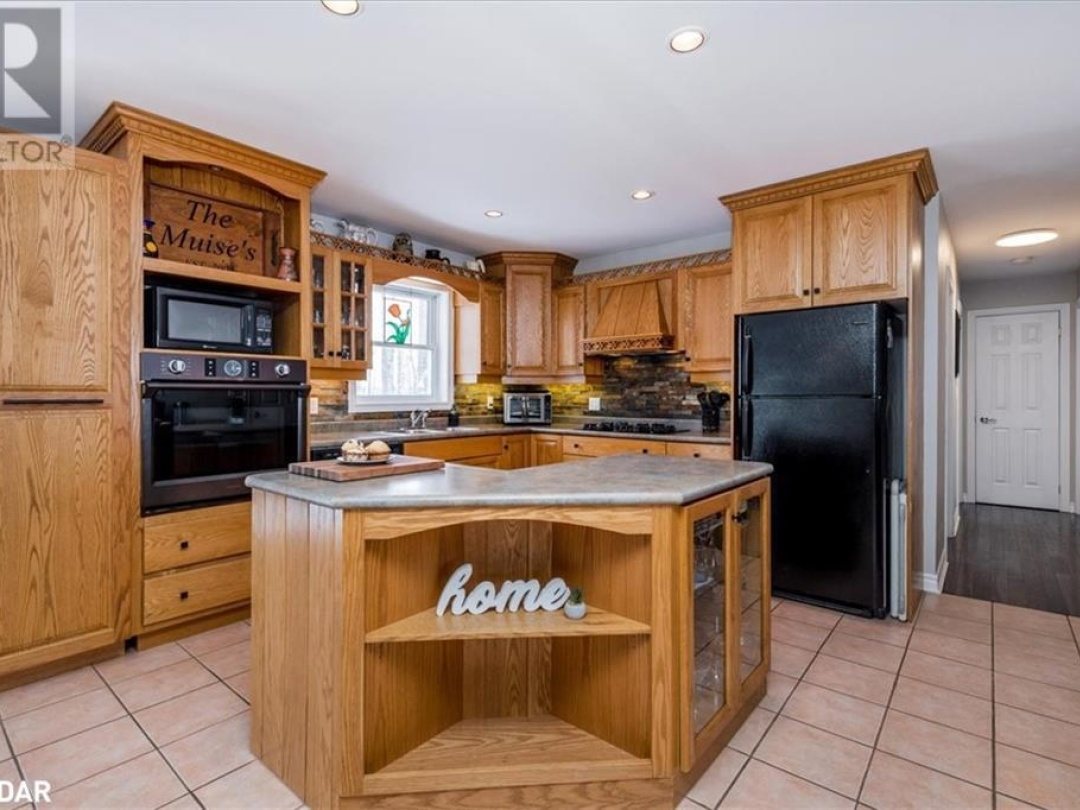 5 Snowshoe Trail, Moonstone