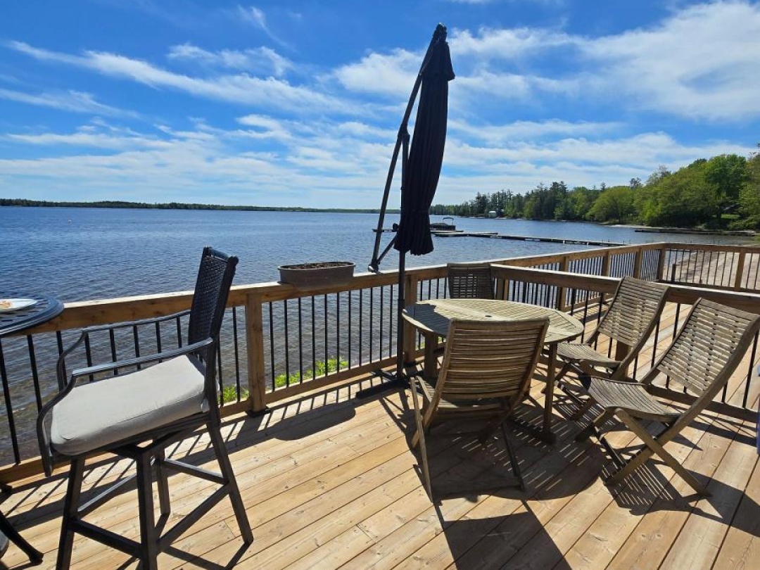 1230 GRANDVIEW LODG ROAD, Sparrow Lake