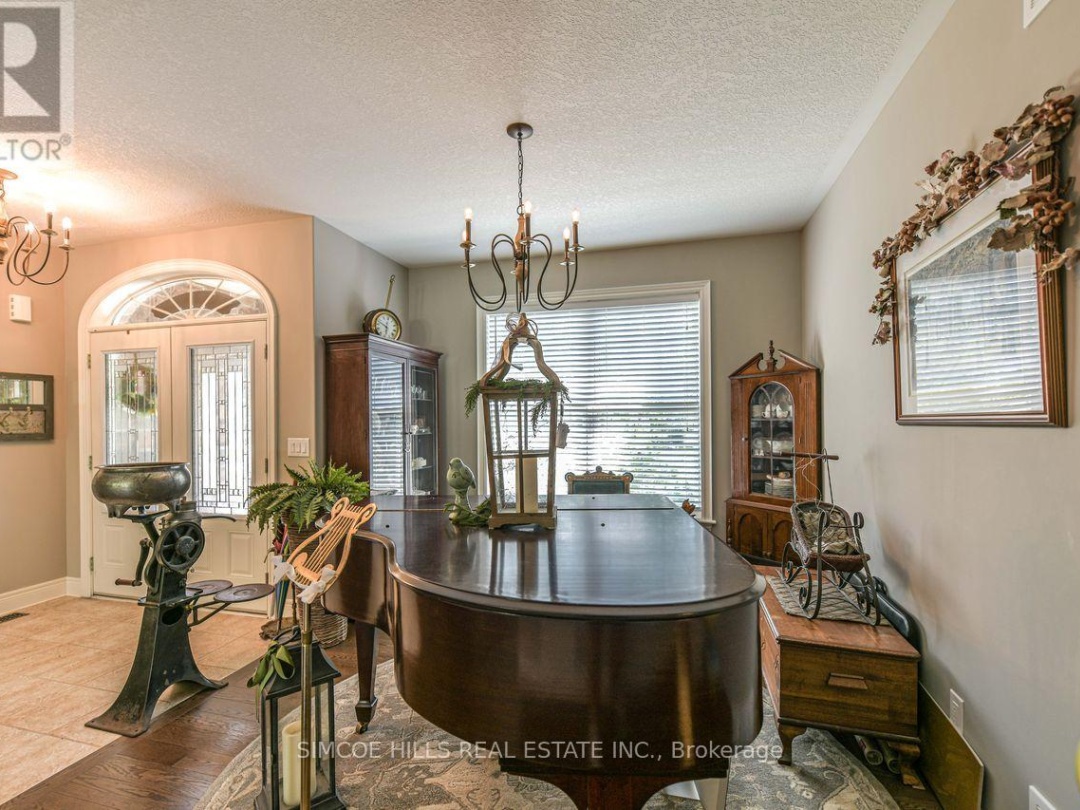 2117 ELANA DRIVE, Severn (Marchmont)