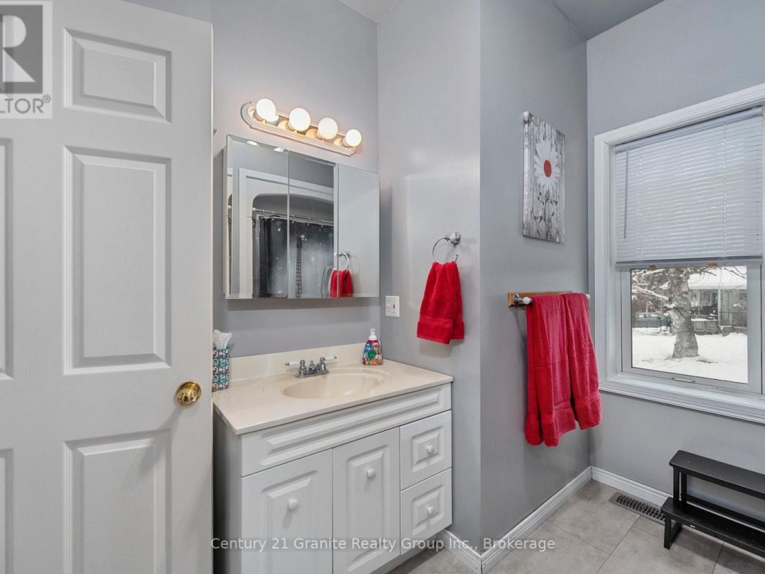 27 SUNNYSIDE STREET, 