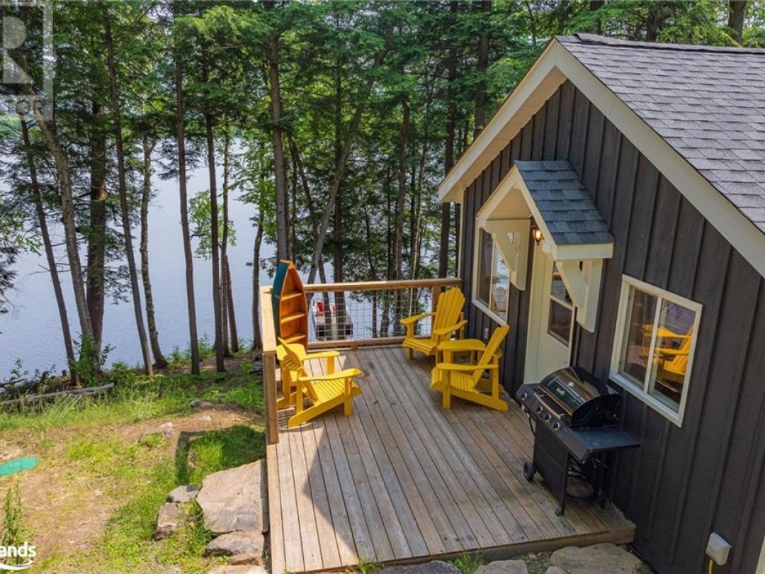 1453 Tock Lane, Otter Lake