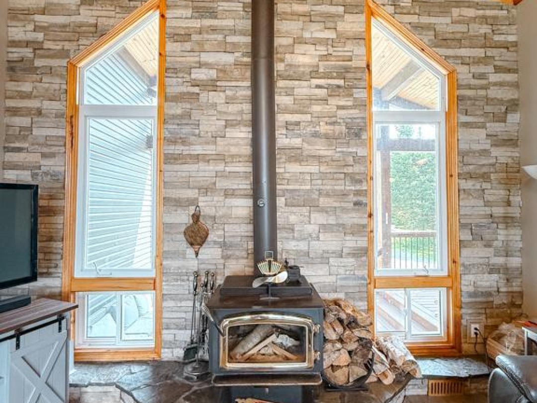 127 BURNETTS ROAD, Manitouwabing Lake