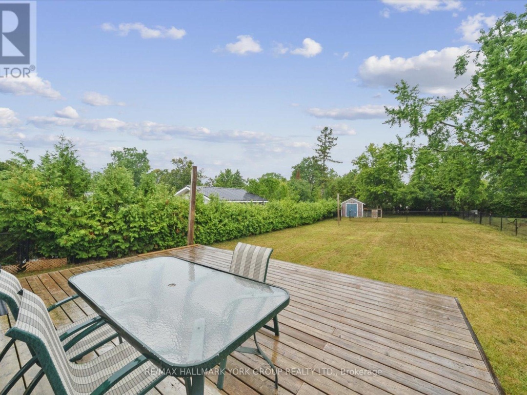 276 CHURCH STREET, Lake Simcoe