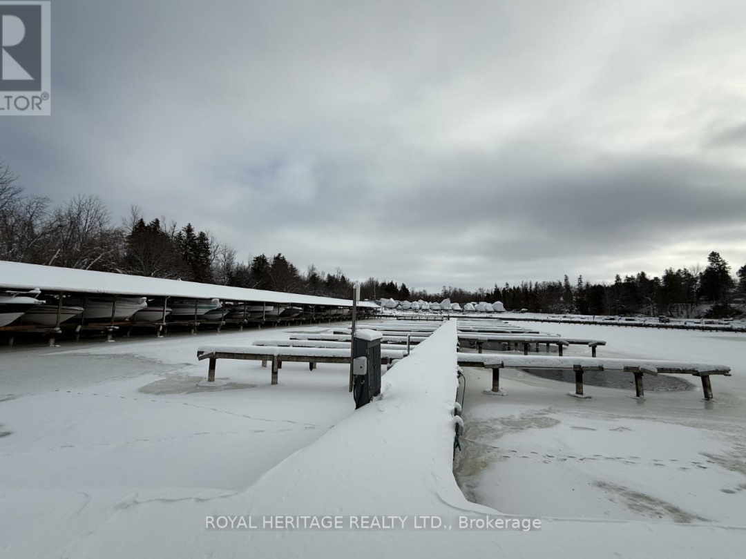 31 WELLINGTON STREET, 