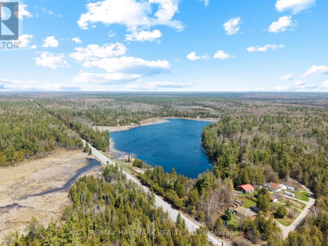 25 LITTLE SILVER LAKE WAY, Little Silver Lake